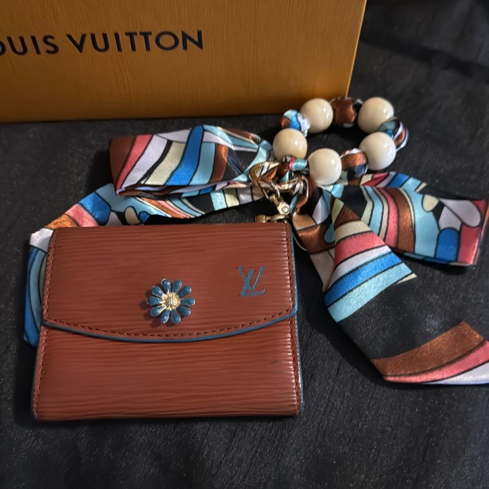 Louis Vuitton Epi Porte Mannaie Simple Leather Coin Purse Wallet/comverted